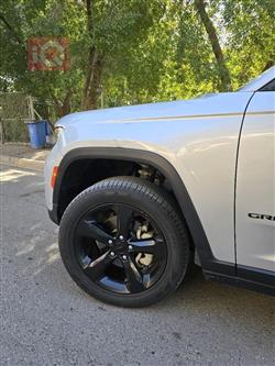 جيب جراند شيروكي